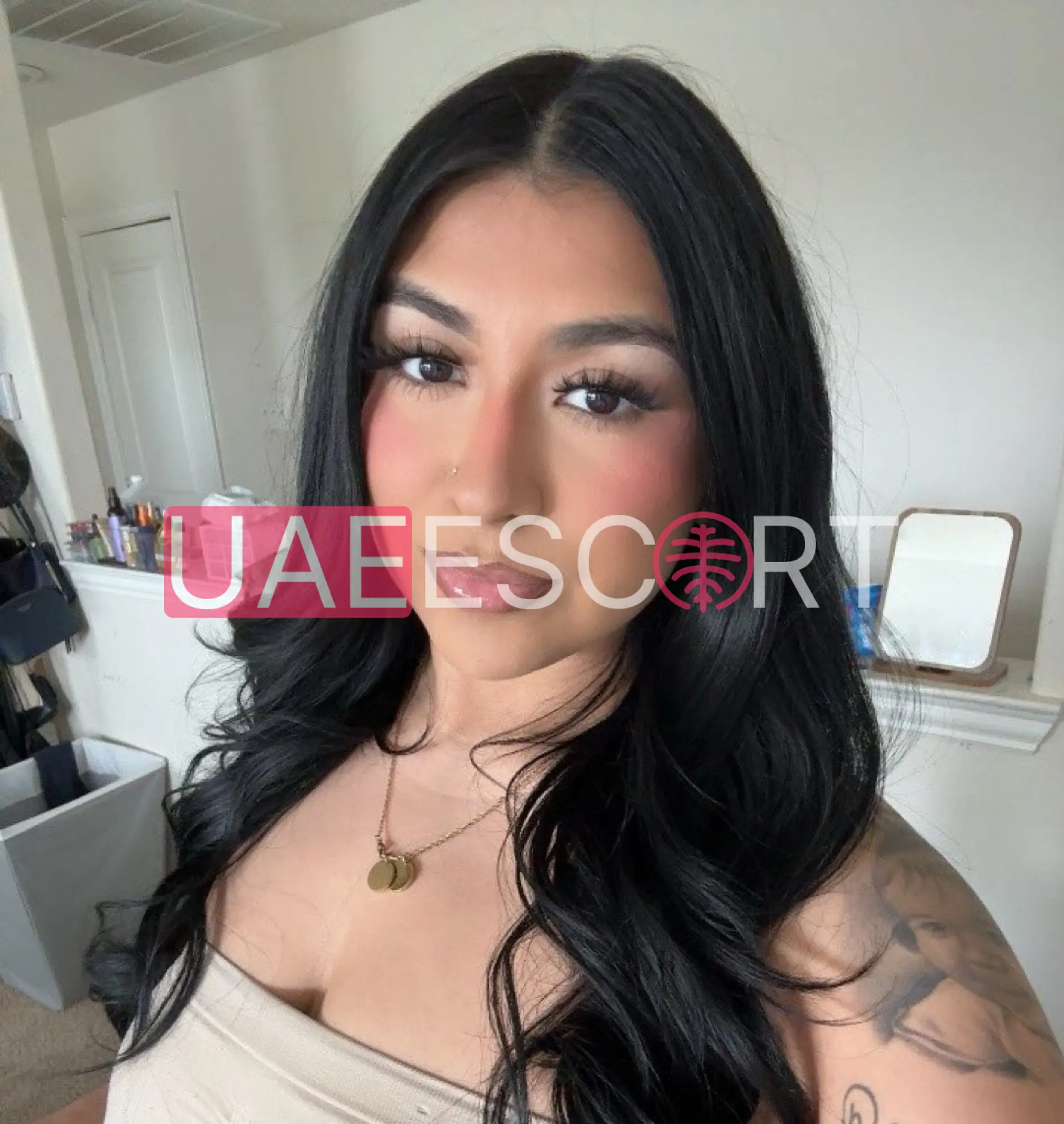 Jeanine , bust size B, height 157, weight 56, age 23