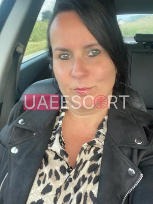 Kaley , bust size D, height 180, weight 69, age 31