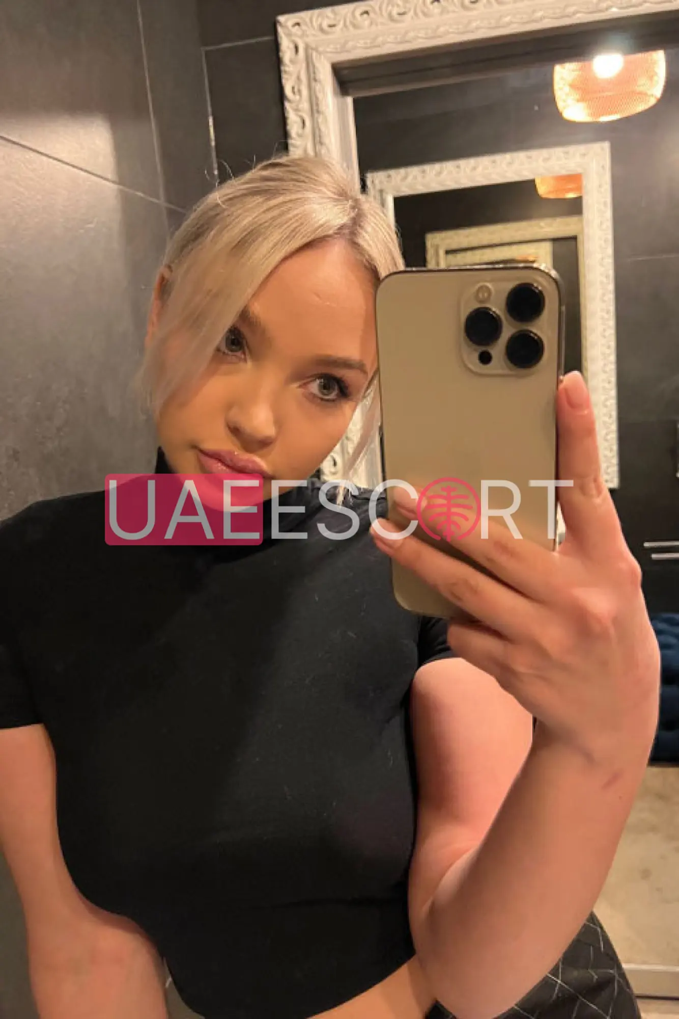 Crystal , bust size B, height 168, weight 62, age 24