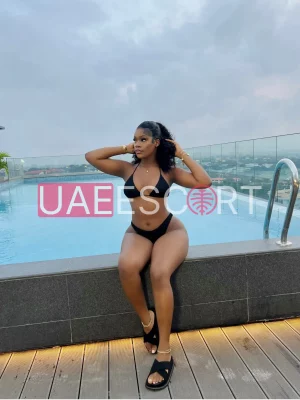Alissa , bust size C, height 156, weight 62, age 26
