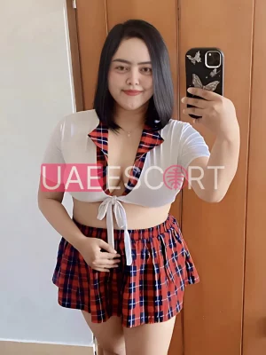 Kia , bust size C, height 155, weight 65, age 27