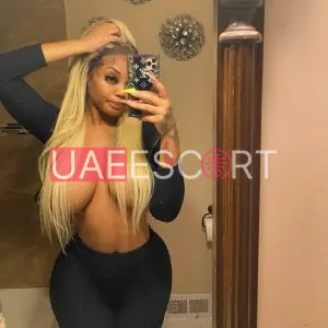 Mac, bust size C, height 182, weight 72, age 26, photo 3