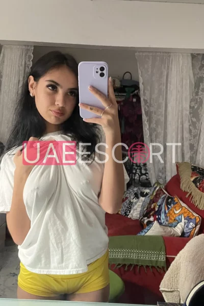 Mai, bust size C, height 162, weight 61, age 24
