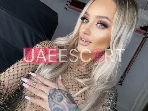 Anais, bust size C, height 166, weight 61, age 28, photo 3