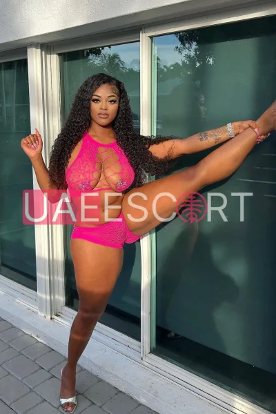 Angella, bust size C, height 157, weight 78, age 24