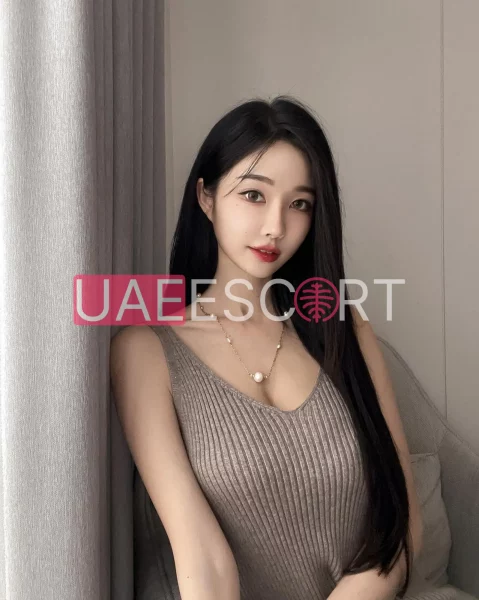 Becky, bust size C, height 164, weight 49, age 19, photo 3