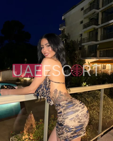 Jaquan-653, bust size C, height 164, weight 42, age 21, photo 3