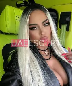 Lyndsey, bust size C, height 169, weight 58, age 28, photo 3