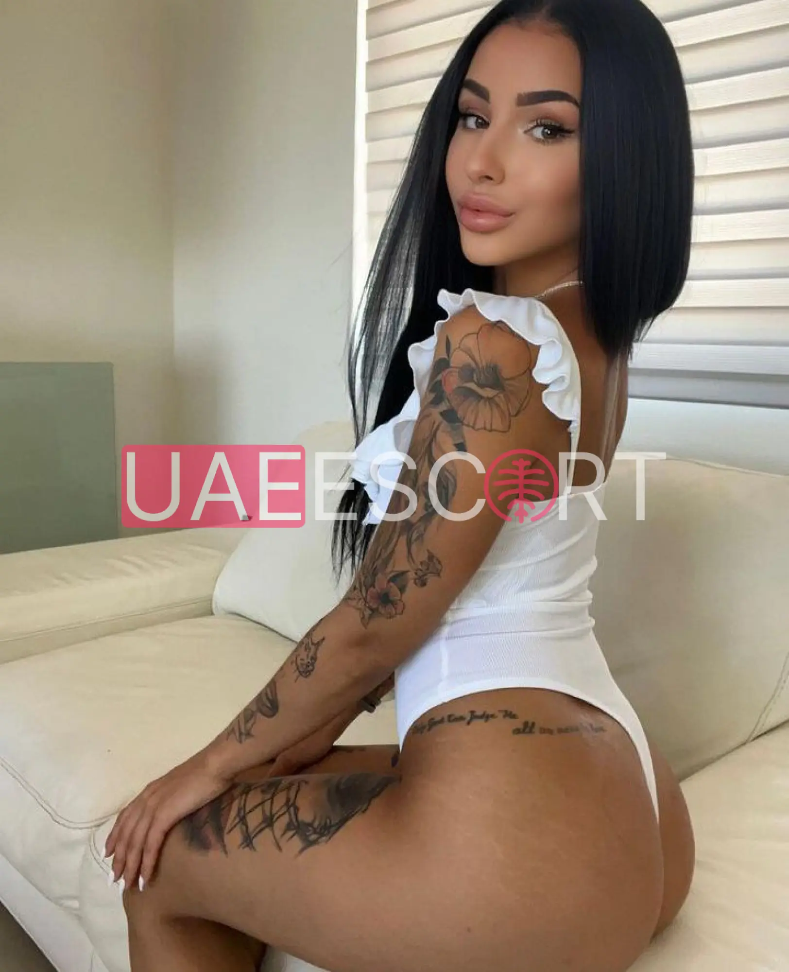 Ela , bust size B, height 162, weight 50, age 26