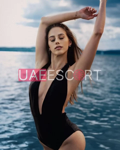Antonetta-608, bust size B, height 168, weight 54, age 26, photo 4