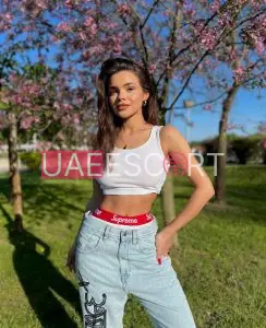 Dee, bust size B, height 168, weight 52, age 25, photo 5