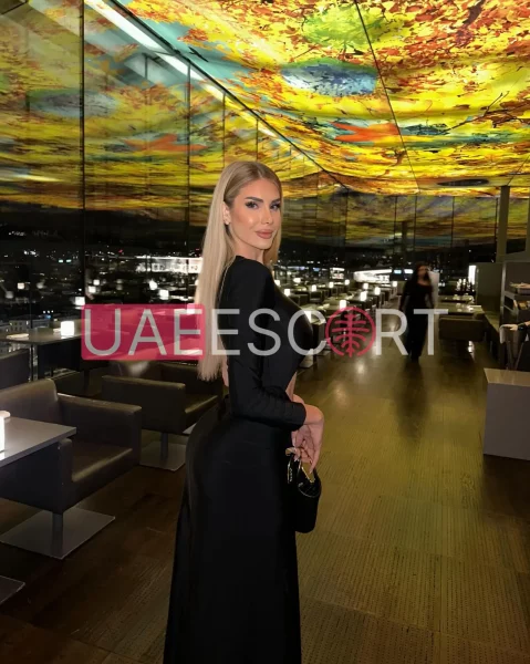 Andra, bust size D, height 172, weight 66, age 19, photo 3