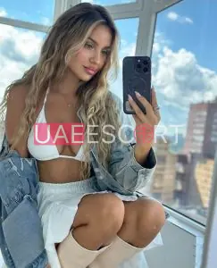 Con, bust size B, height 168, weight 53, age 25, photo 5
