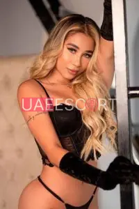 Alexis, bust size B, height 170, weight 63, age 26, photo 5