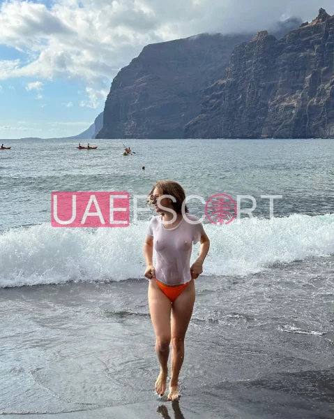 Angele, bust size C, height 165, weight 56, age 22, photo 8