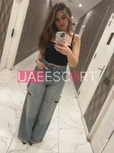 Eileen, bust size C, height 165, weight 59, age 32, photo 4