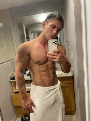 Adrian , bust size , height 180, weight 103, age 24